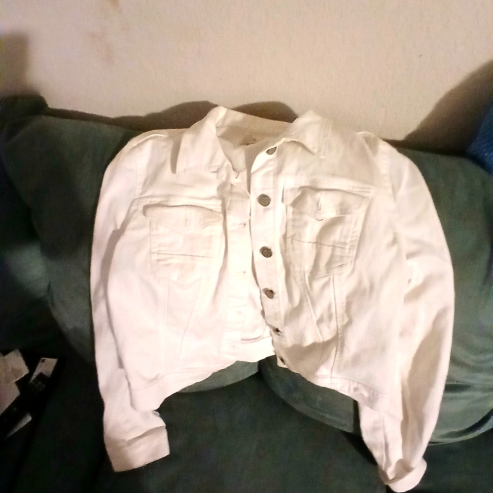 White Jean jacket - Picture 2 of 3